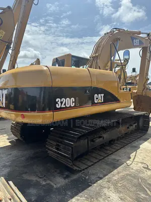 Caterpillar Excavator 320 Cl Foreign Used 120m Naira
