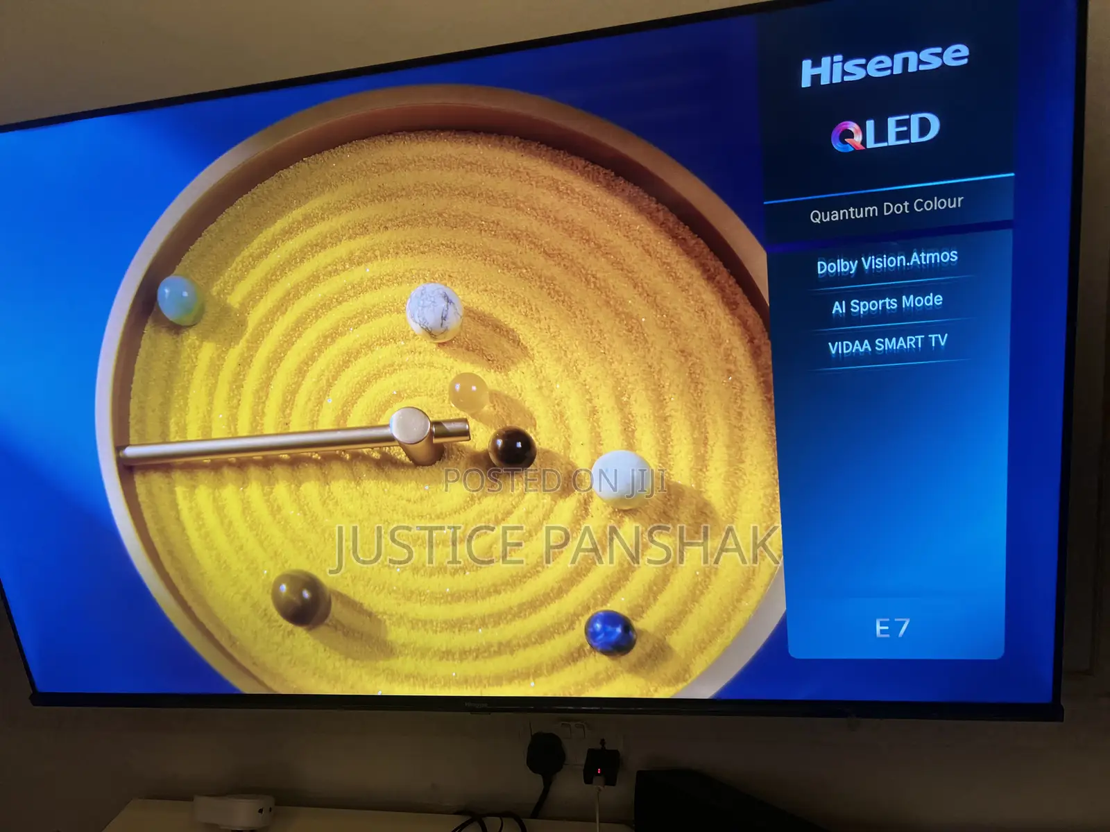 Hisense E7 Qled Smart Tv