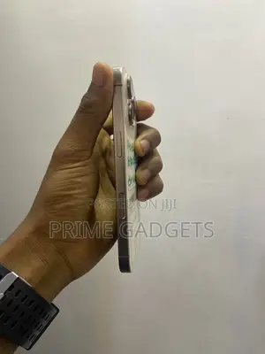 Apple iPhone 16 Pro 256 GB Gold