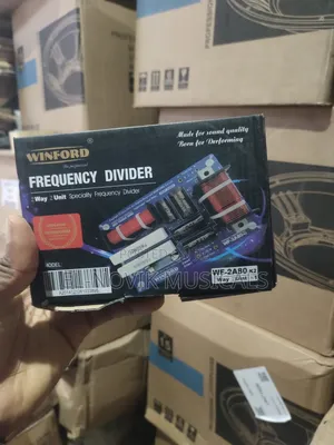 Winford Wf-2a80- Is a 2-Way Frequency Divider