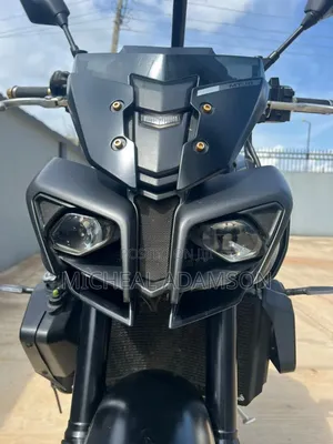 Yamaha 2020 Black