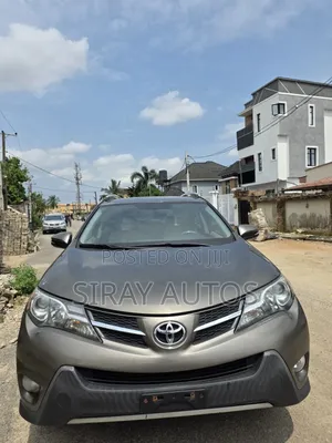 Toyota RAV4 XLE 4dr SUV AWD (2.5L 4cyl 6A) 2014 Brown