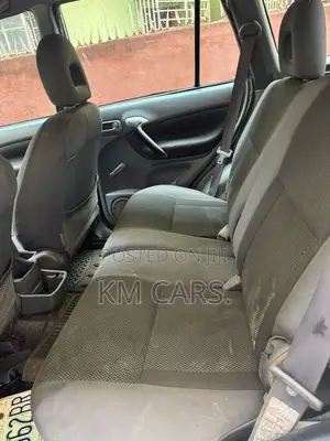 Toyota RAV4 2004 Silver