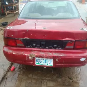 Toyota Corolla 1998 Red