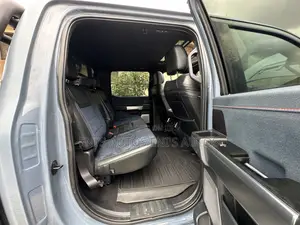 Ford F-150 Raptor 2023 Blue