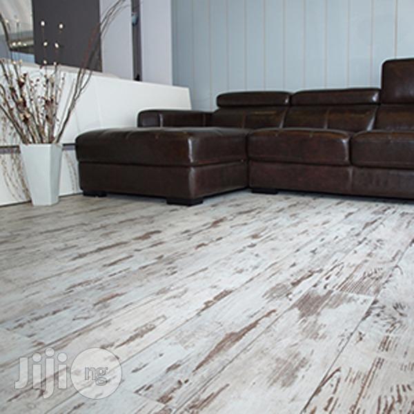 Wooden Tiles Laminated Vinyl