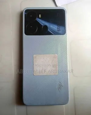 Itel P40 64 GB Blue