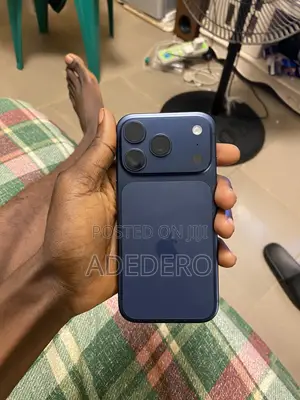 New Apple iPhone 17 Pro 256 GB Blue