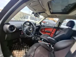 Mini Cooper 2012 White