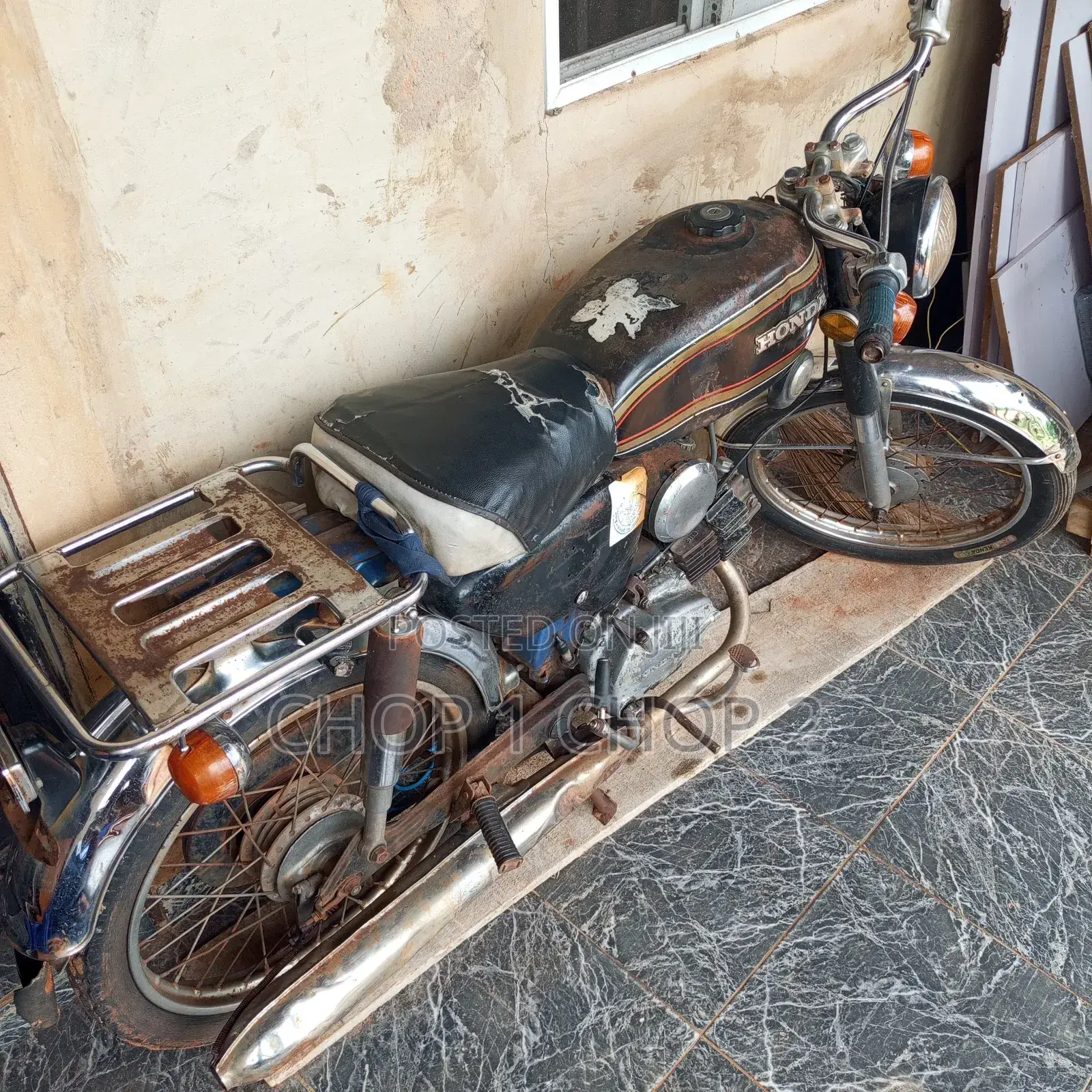 Honda 1990 Black