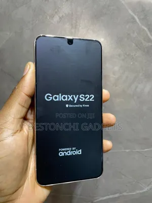 Samsung Galaxy S22 5G 128 GB Gold