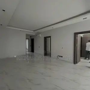 3bdrm Apartment in Kofo Abayomi for rent
