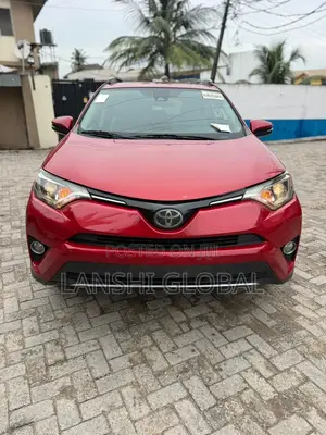 Toyota RAV4 XLE FWD (2.5L 4cyl 6A) 2017 Maroon