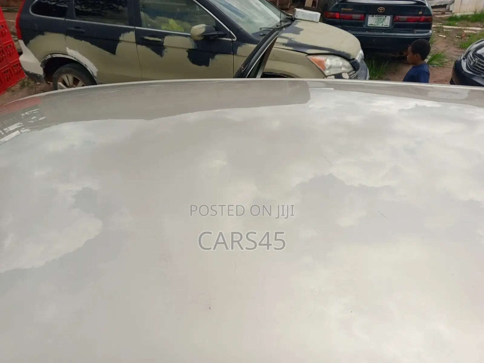 Volkswagen Golf 2005 Gold