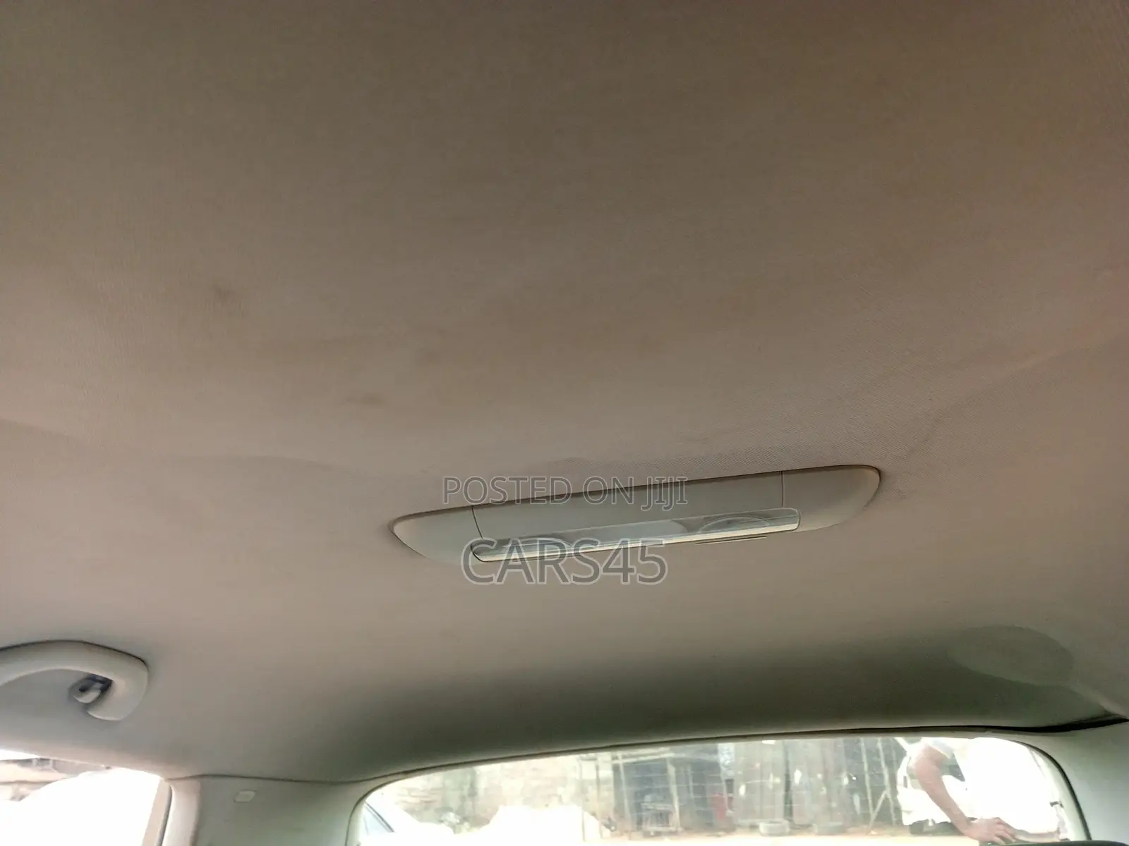 Volkswagen Golf 2005 Gold