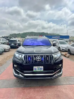 Toyota Land Cruiser Prado 4.0 2022 Black