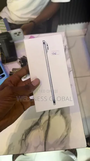 New Apple iPhone Air 256 GB White