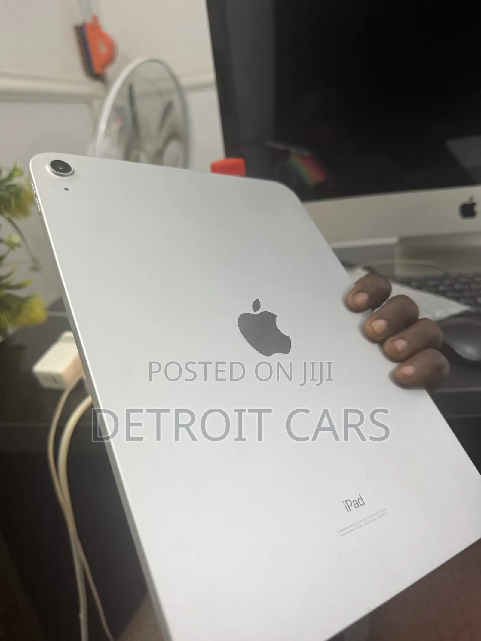 Apple iPad 10.2 (2020) 64 GB White