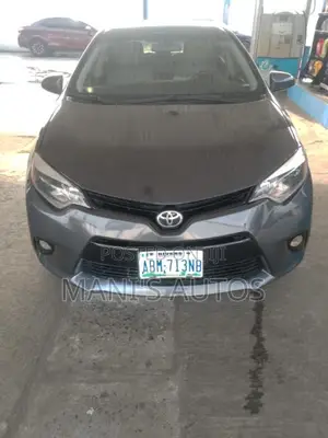 Toyota Corolla 2017 Brown