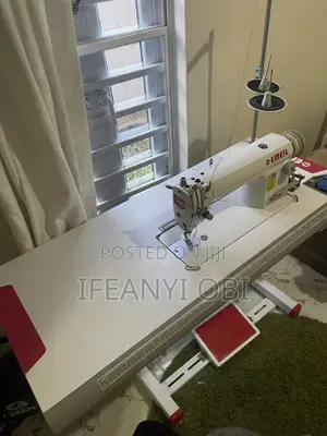 Emeil Industrial Straight Sewing Machine
