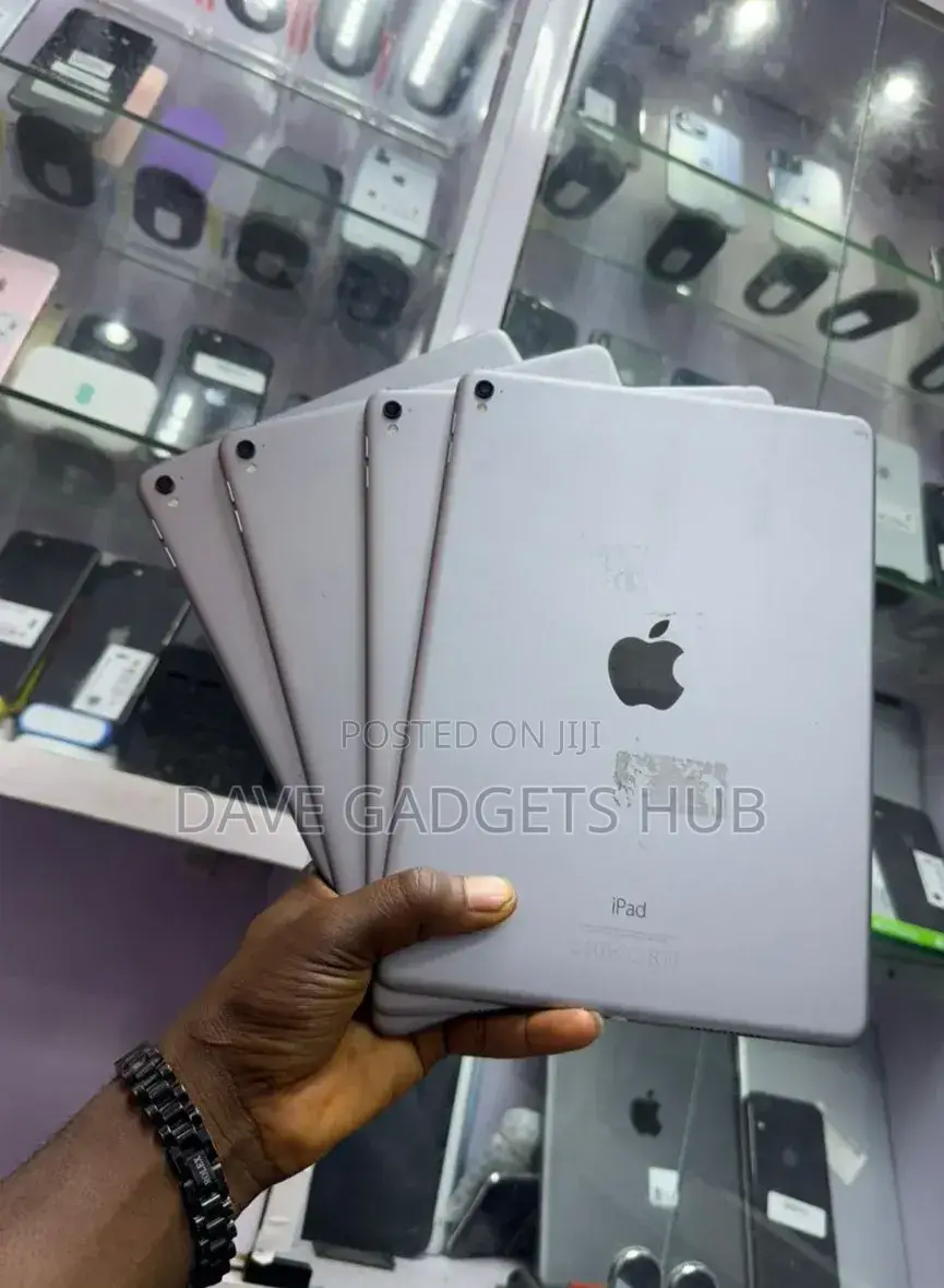 Apple iPad Pro 32 GB Gray