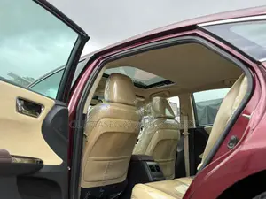 Toyota Avalon XLE FWDSedan (3.6L 6cyl 6A) 2016 Burgundy