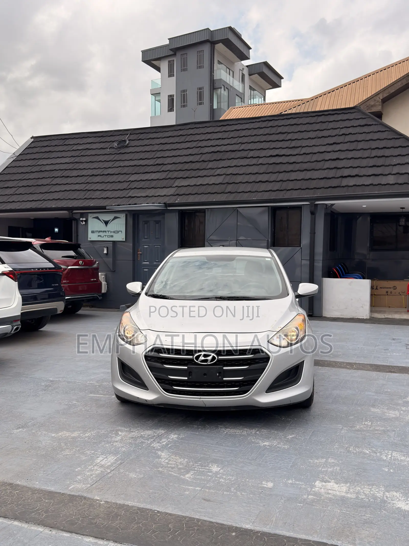 Hyundai Elantra 2016 Silver