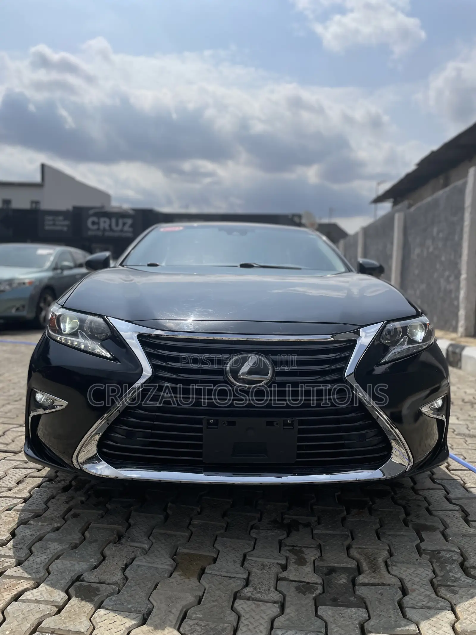 Lexus ES 2018 Black