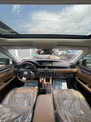 Lexus ES 2018 Black