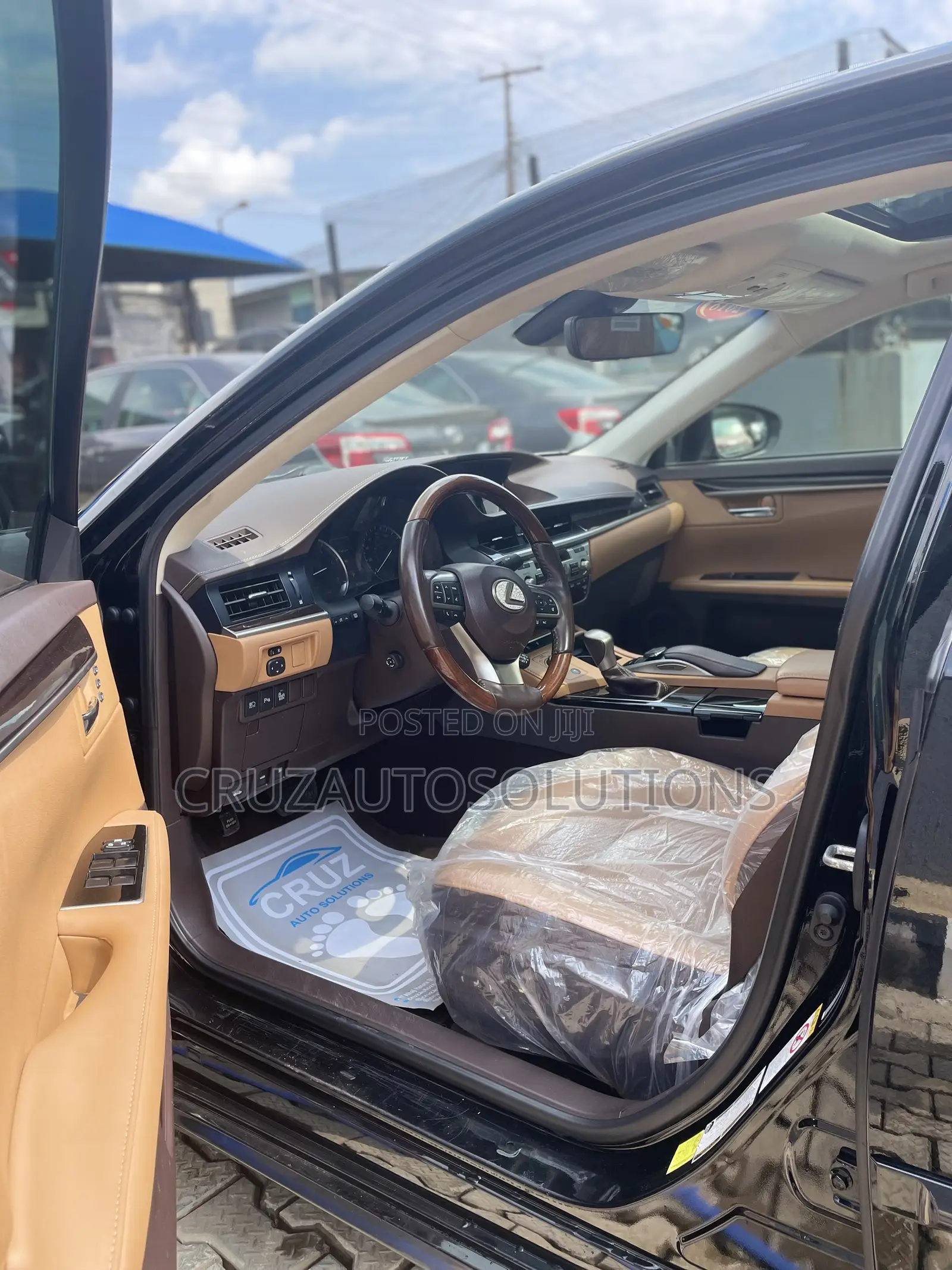 Lexus ES 2018 Black
