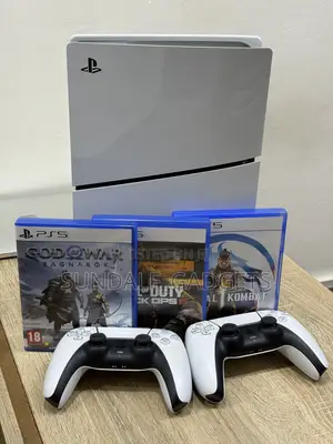 Few Months Used Ps5 Slim + 2pads + 3games