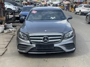Mercedes-Benz E300 2017 Black