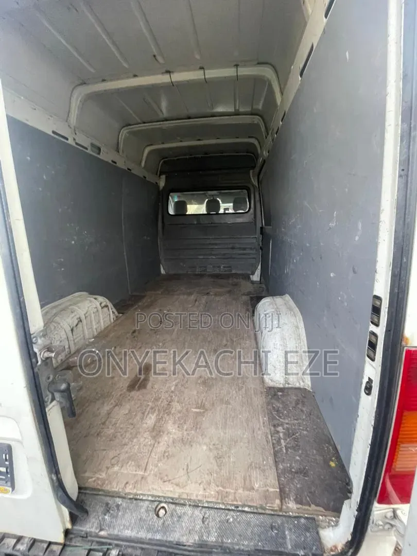 Volkswagen LT 2005 White
