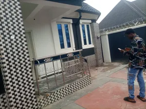 3bdrm Bungalow in Uyo for rent