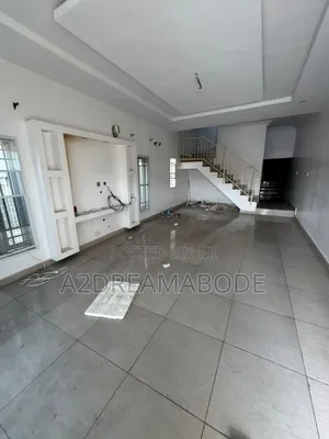 4bdrm Duplex in Off Allen for rent