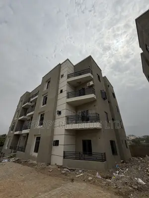 3bdrm Apartment in Idu for sale