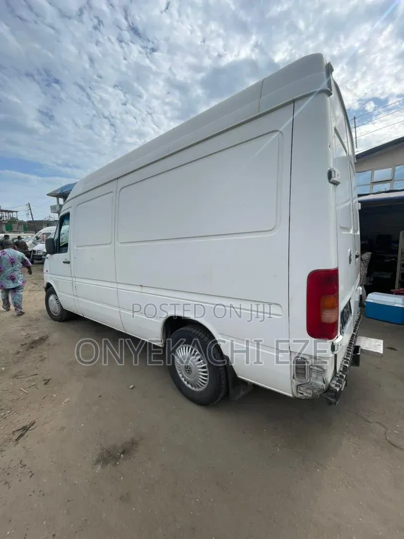 Volkswagen LT 2005 White