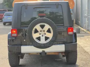 Jeep Wrangler Unlimited Sahara 2010 Black
