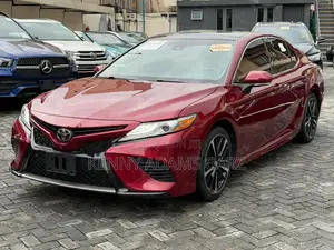 Toyota Camry XSE FWD (2.5L 4cyl 8AM) 2018 Red