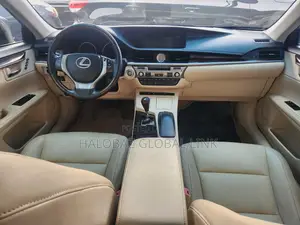 Lexus ES 2014 Gray