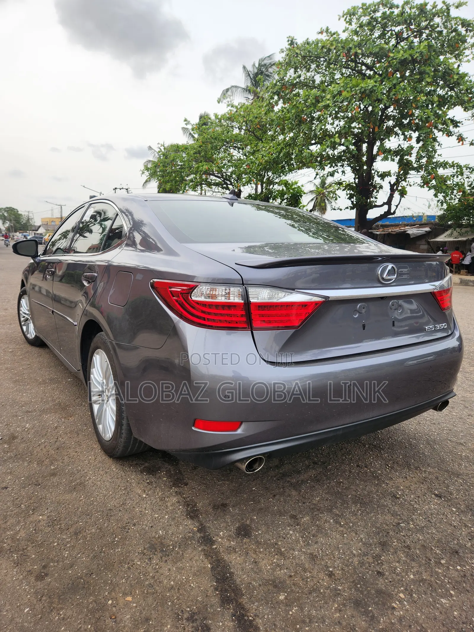 Lexus ES 2014 Gray