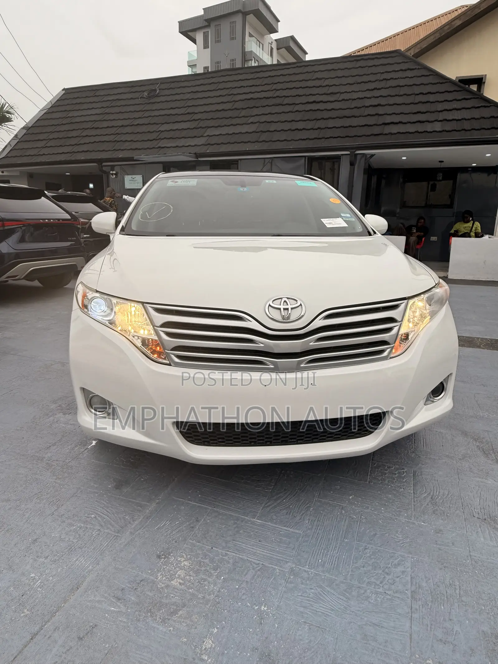 Toyota Venza 2010 White