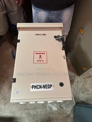 Indonesian Hanging Feeder Pillars Transformers , Copper Type