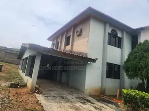 5bdrm Duplex in Agodi Gra for sale