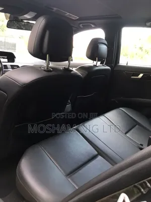 Mercedes-Benz C300 2014 Black