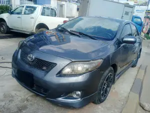 Toyota Corolla 2009 Gray