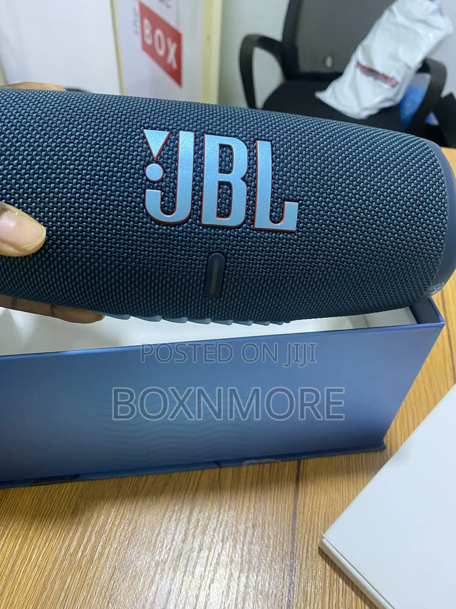 JBL Charge 5 Speaker