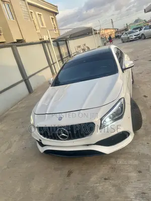 Mercedes-Benz CLA-Class CLA 250 4MATIC Sedan 2014 White