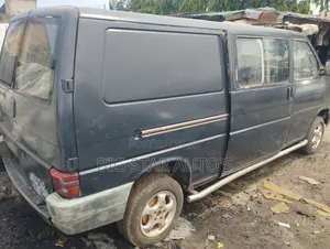 Volkswagen Transporter 2003 Blue