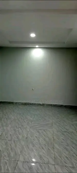 5bdrm Duplex in Benin City for rent